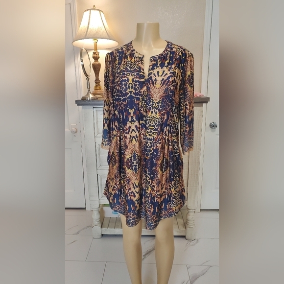 R&B Dresses & Skirts - R&B Collection Size M Animal Print Tunic Dress
